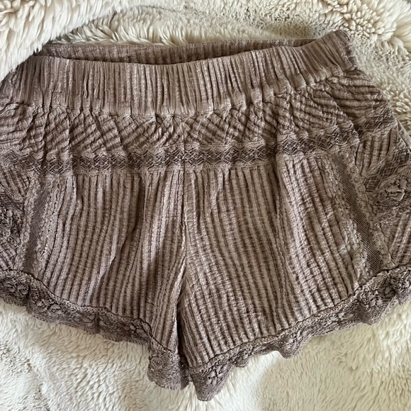 FREE PEOPLE: Adore You Pieced Shorts - Picture 9 of 16